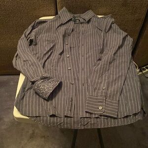 American Eagle Botton Down dress shirt. Color: Charcoal/Dark Gray. Size: M